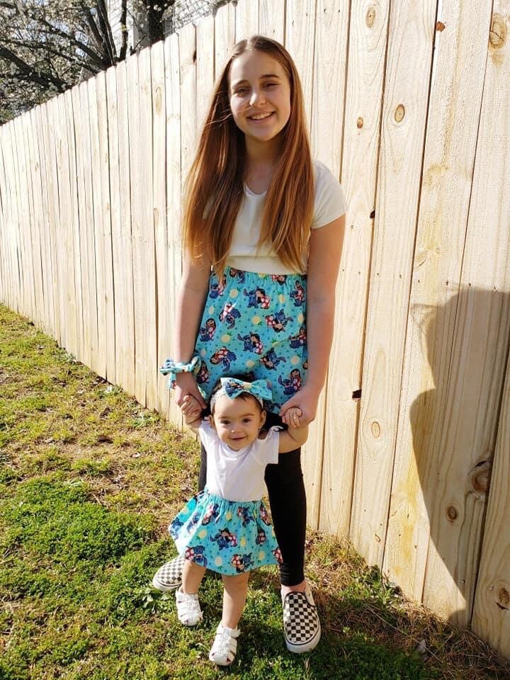 easy baby skirt sewing pattern, pdf sewing pattern, learn how to sew baby clothes, childrens skirt, toddler skirt, girls skirt, fabric hair bow, hair bow sewing pattern, boutique hair bow