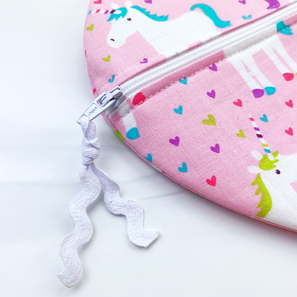 How to sew an easy beginners heart shaped purse or zipper pouch for toddlers girls Valentine’s Day sewing projects by aloha sewing company