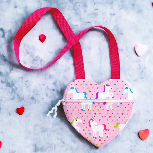 How to sew an easy beginners heart shaped purse or zipper pouch for toddlers girls Valentine’s Day sewing projects by aloha sewing company